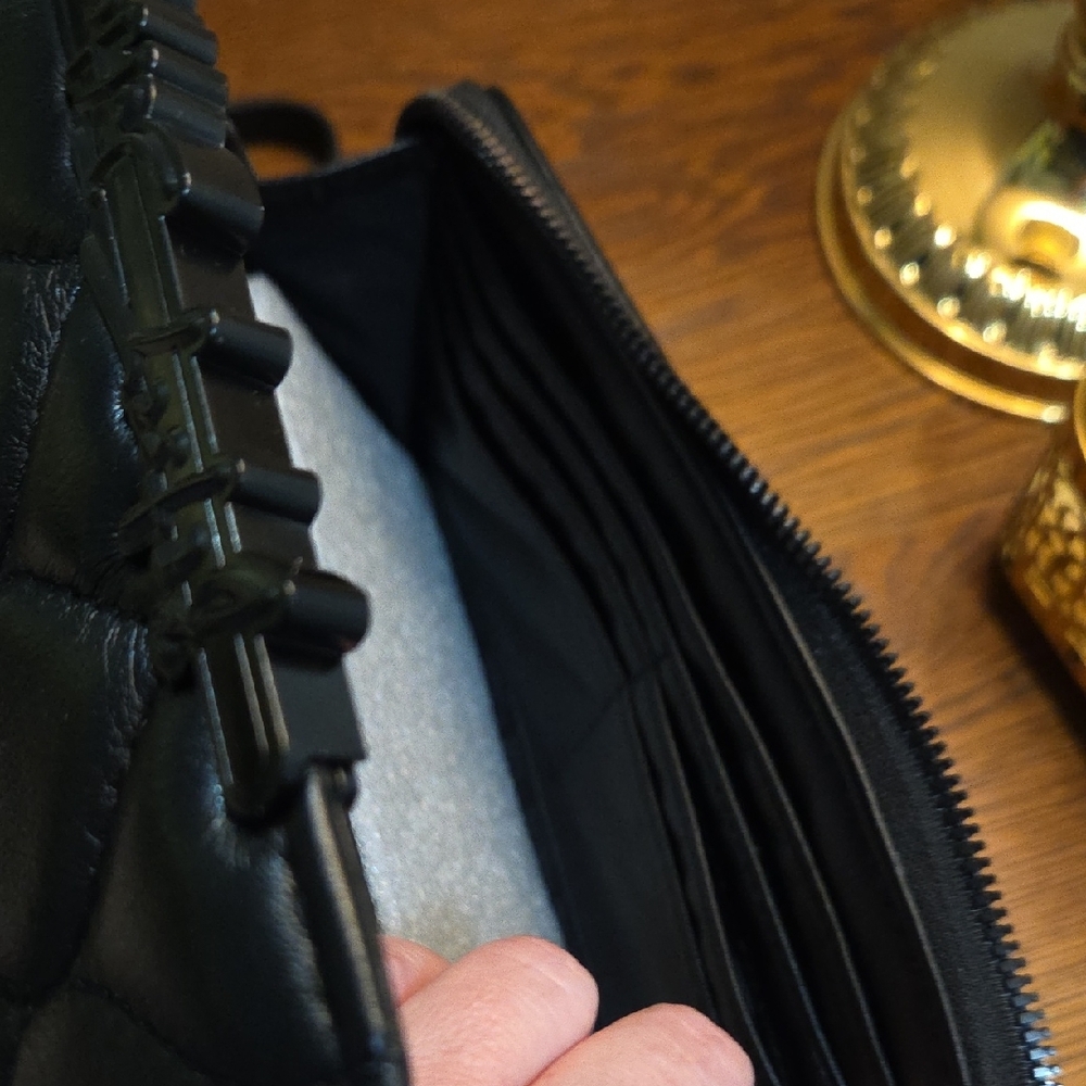 Black Quilted Crossbody Bag - Picture 8 of 9